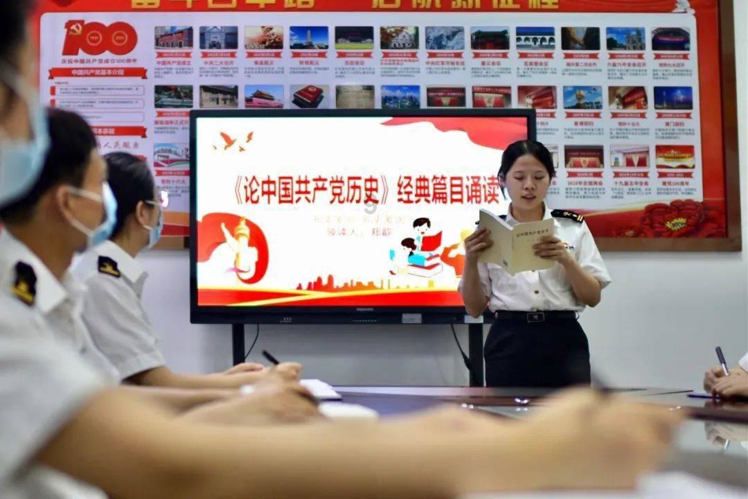 逃出魔术师的房间